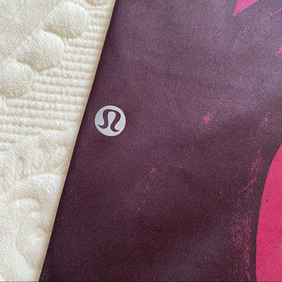 Lululemon crop pants - Picture 4 of 5